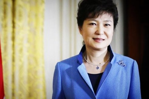 监狱与地狱的对比，朴槿惠从总统到阶下囚未必不是一种“幸福”