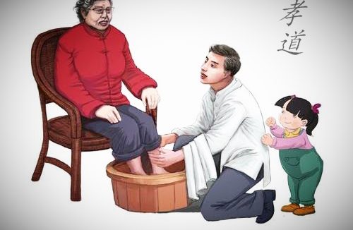对故去的奶奶如此尽孝心,太让人痛心了!