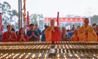 迎新春! 万灯供佛觉行圆满 初六觉行寺庆动工祈福